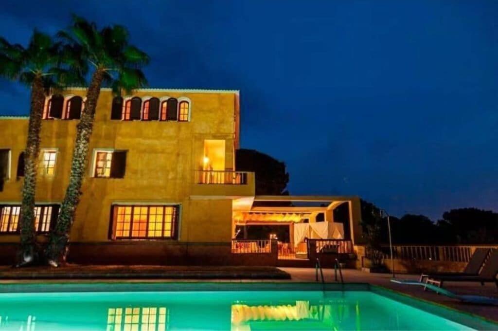 Villa Golf Sitges Vilanova i la Geltru Exterior photo