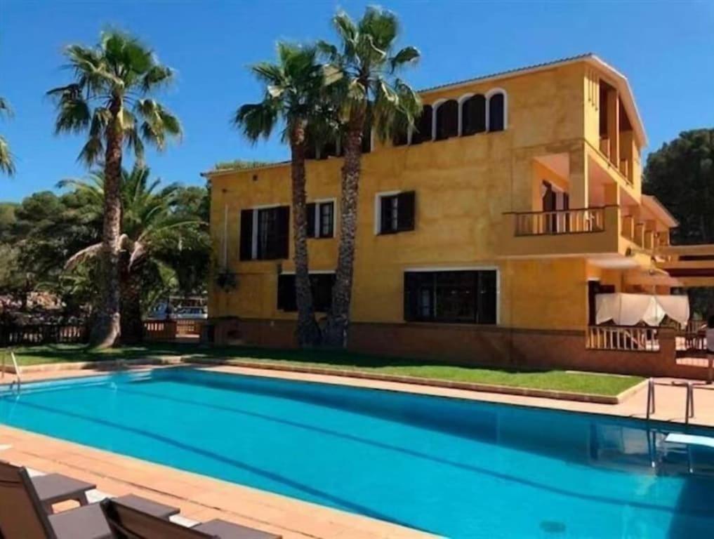 Villa Golf Sitges Vilanova i la Geltru Exterior photo