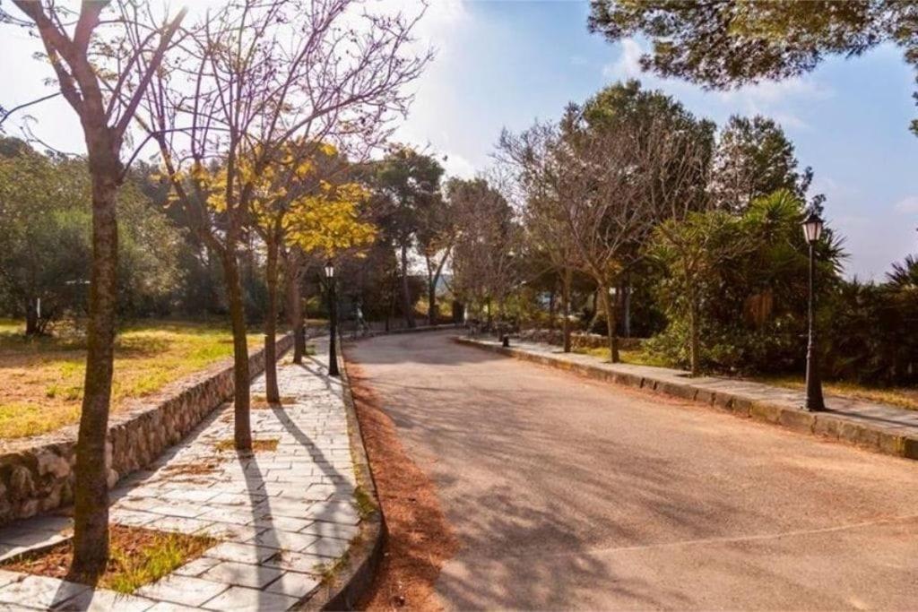 Villa Golf Sitges Vilanova i la Geltru Exterior photo