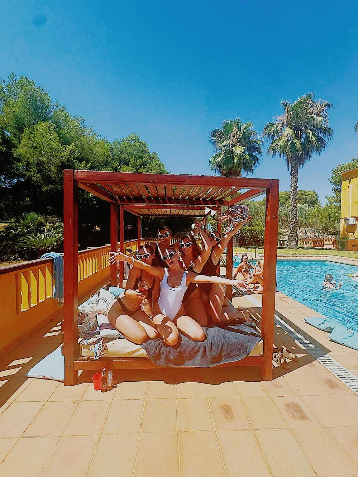 Villa Golf Sitges Vilanova i la Geltru Exterior photo